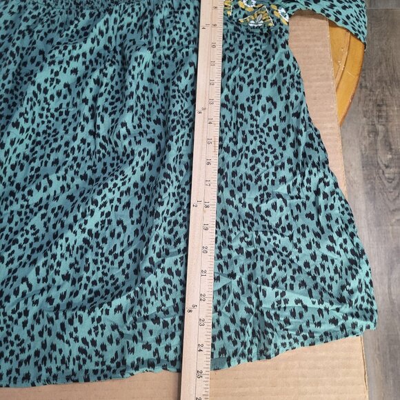 Hailey & Co Women's Small Peasant Blouse Top Animal Print Embroidery - Picture 9 of 10